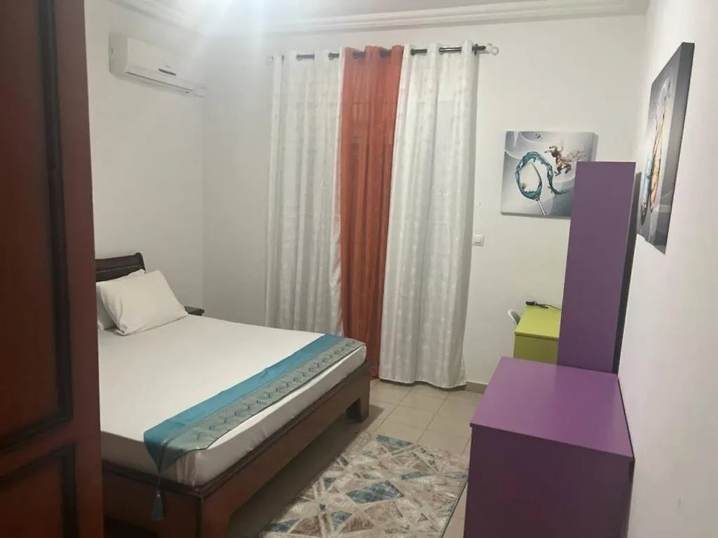 Apartmán Bour Sine Dakar 0*,  Senegal